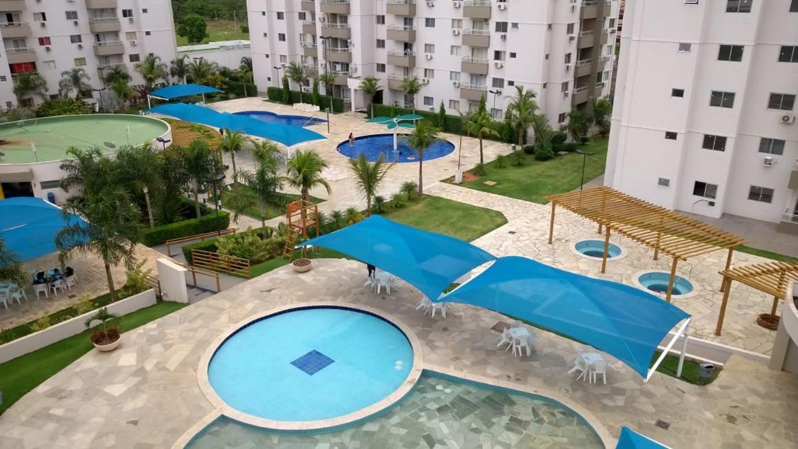 Em - Lagoa Quente Flat Service * Caldas Novas